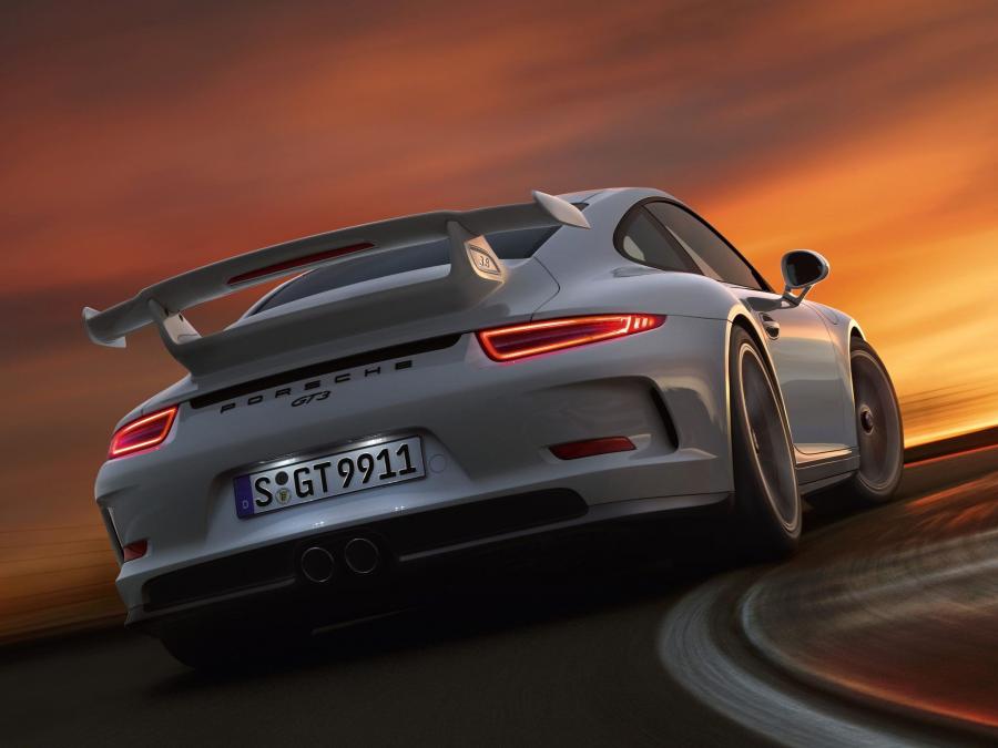  Porsche 911 GT3 2013 года  (фото 26 из 78)